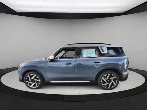 2026 MINI Countryman SE