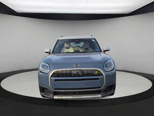 2026 MINI Countryman SE
