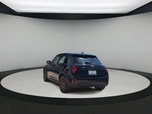 2025 MINI Hardtop Cooper
