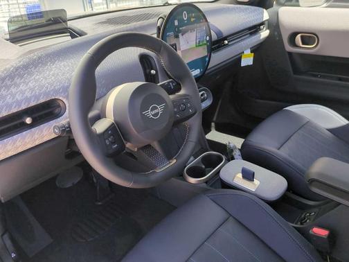 2025 MINI Hardtop C Signature Trim