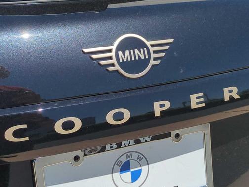 2025 MINI Hardtop C Signature Trim