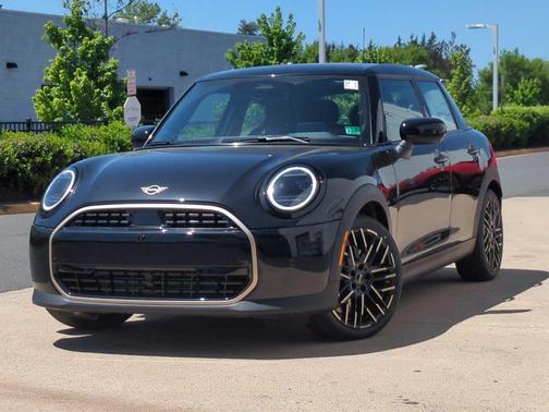 2025 MINI Hardtop C Signature Trim