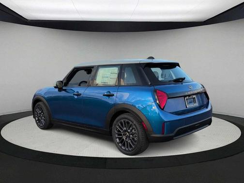 2026 MINI Hardtop Cooper