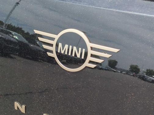 2025 MINI Countryman Base