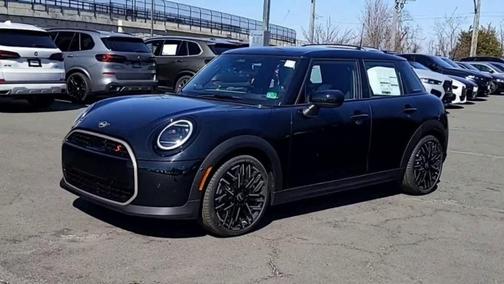2025 MINI Hardtop Cooper S