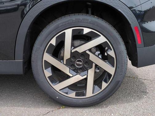 2025 MINI Countryman S