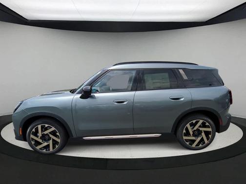 2025 MINI Countryman S
