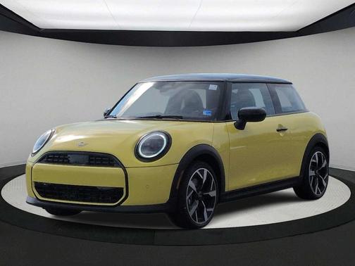 Yellow 2026 MINI Hardtop OXFORD EDITION