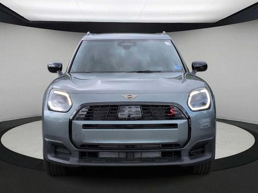 Smoke Green 2027 MINI Countryman S