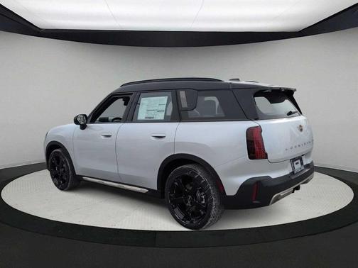 2026 MINI Countryman SE