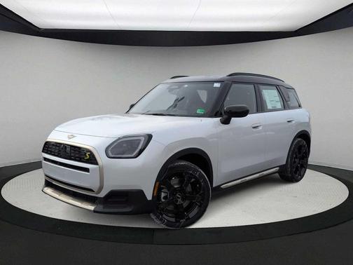 2026 MINI Countryman SE