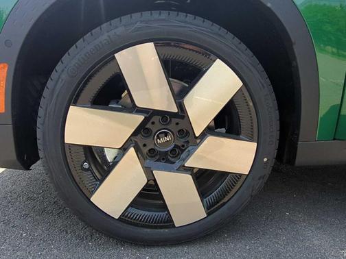 2025 MINI Countryman S