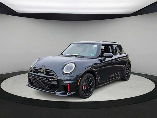 2026 MINI Hardtop JCW