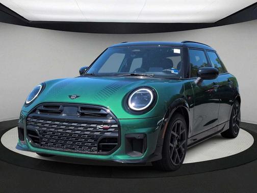 British Racing Green IV Metallic 2026 MINI Hardtop Cooper S