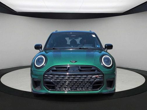 British Racing Green IV Metallic 2026 MINI Hardtop Cooper S