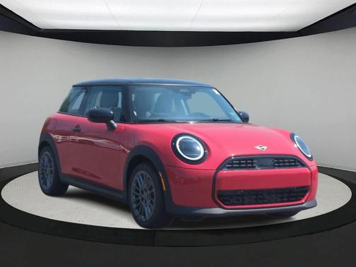 2025 MINI Hardtop Cooper