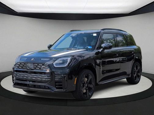 Midnight Black 2026 MINI Countryman S