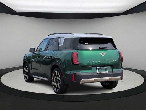 British Racing Green IV Metallic 2027 MINI Countryman S