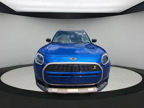 2025 MINI Countryman Base