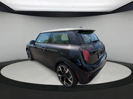 2025 MINI Hardtop Cooper