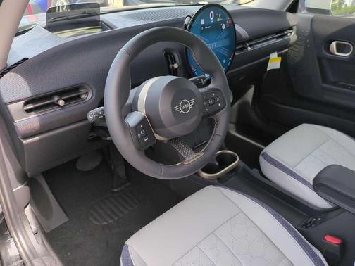 2025 MINI Hardtop Cooper