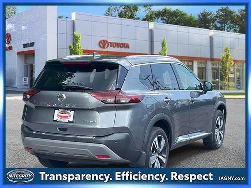2021 Nissan Rogue SL