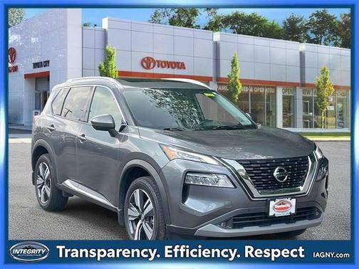 2021 Nissan Rogue SL