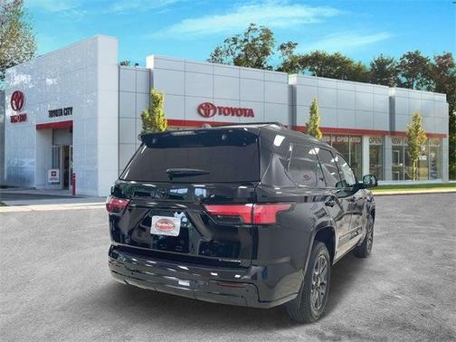2025 Toyota Sequoia Platinum