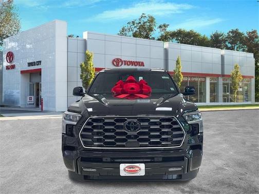 2025 Toyota Sequoia Platinum