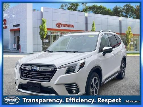 2023 Subaru Forester Touring