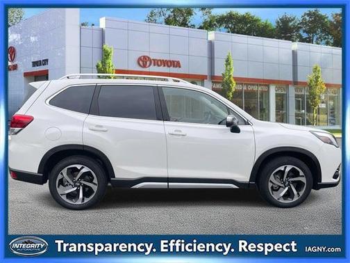 2023 Subaru Forester Touring