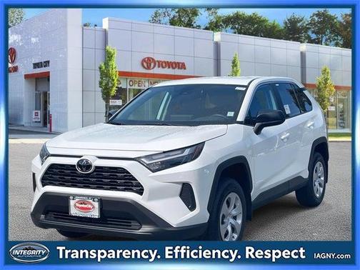 2023 Toyota RAV4 LE