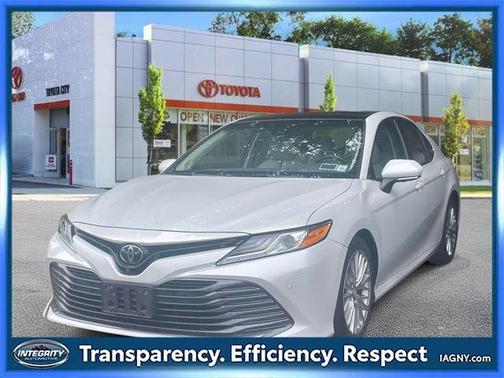 2018 Toyota Camry XLE