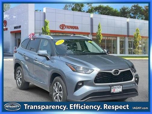 2023 Toyota Highlander XLE