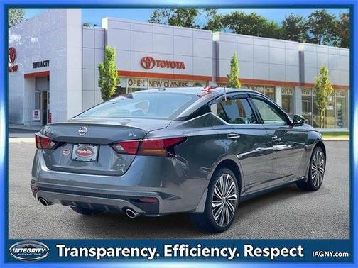 2024 Nissan Altima 2.5 SL