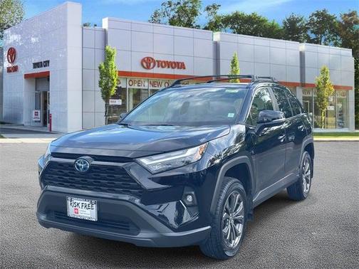 2024 Toyota RAV4 Hybrid XLE Premium