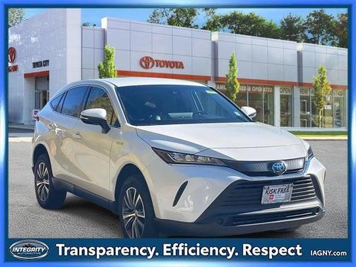 2021 Toyota Venza LE