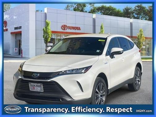 2021 Toyota Venza LE