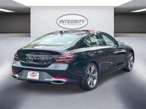 2024 Genesis G70 3.3T Sport Advanced