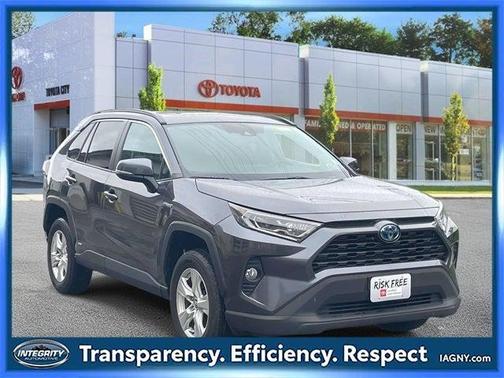 2021 Toyota RAV4 Hybrid XLE