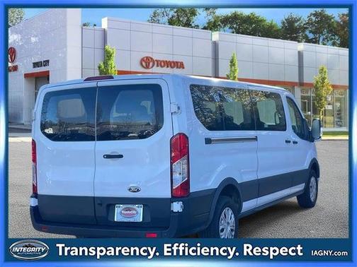 2023 Ford Transit-350 XLT