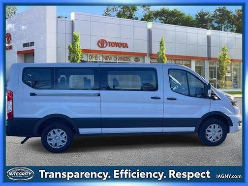 2023 Ford Transit-350 XLT