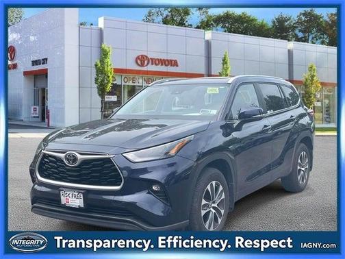 2023 Toyota Highlander XLE