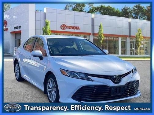 2020 Toyota Camry LE