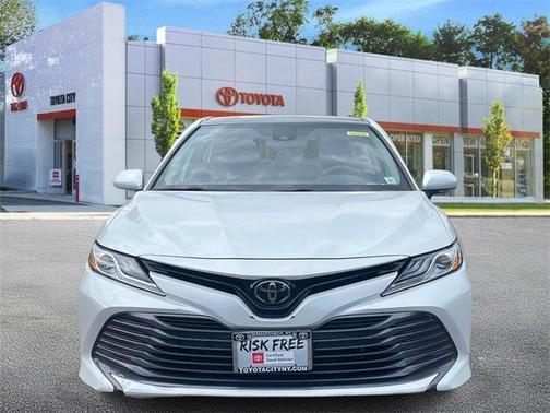 2020 Toyota Camry XLE