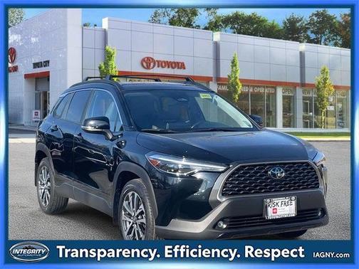 2023 Toyota Corolla Cross XLE
