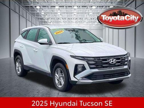 Serenity White Pearl 2025 Hyundai TUCSON SE