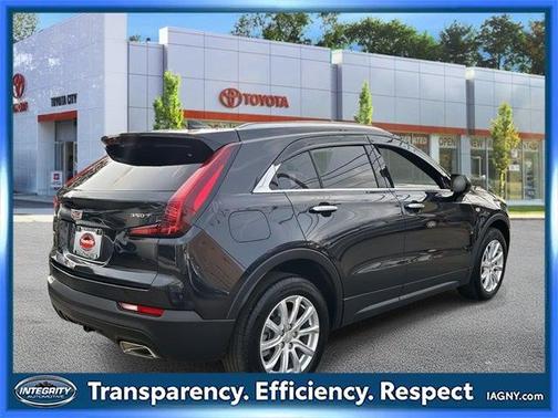 2023 Cadillac XT4 Luxury