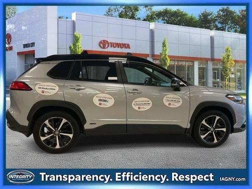 2024 Toyota Corolla Hybrid SE