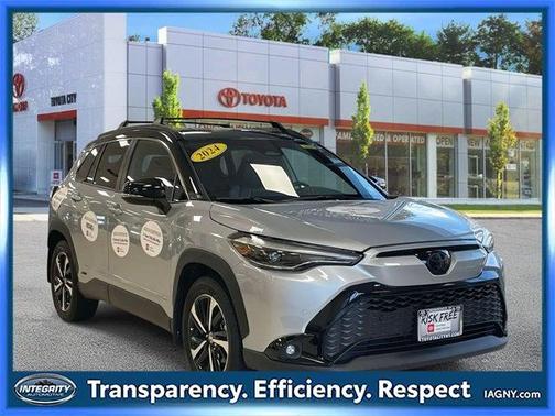 2024 Toyota Corolla Hybrid SE